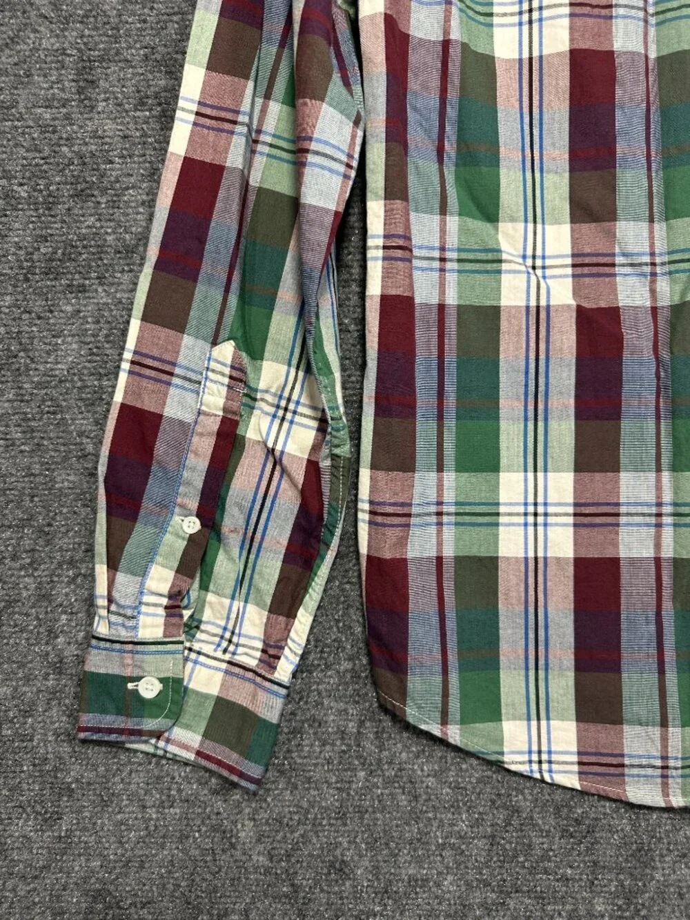 J Crew Shirt Mens Small Slim Fit Button Down Red Green Plaid Cotton Pocket NEW